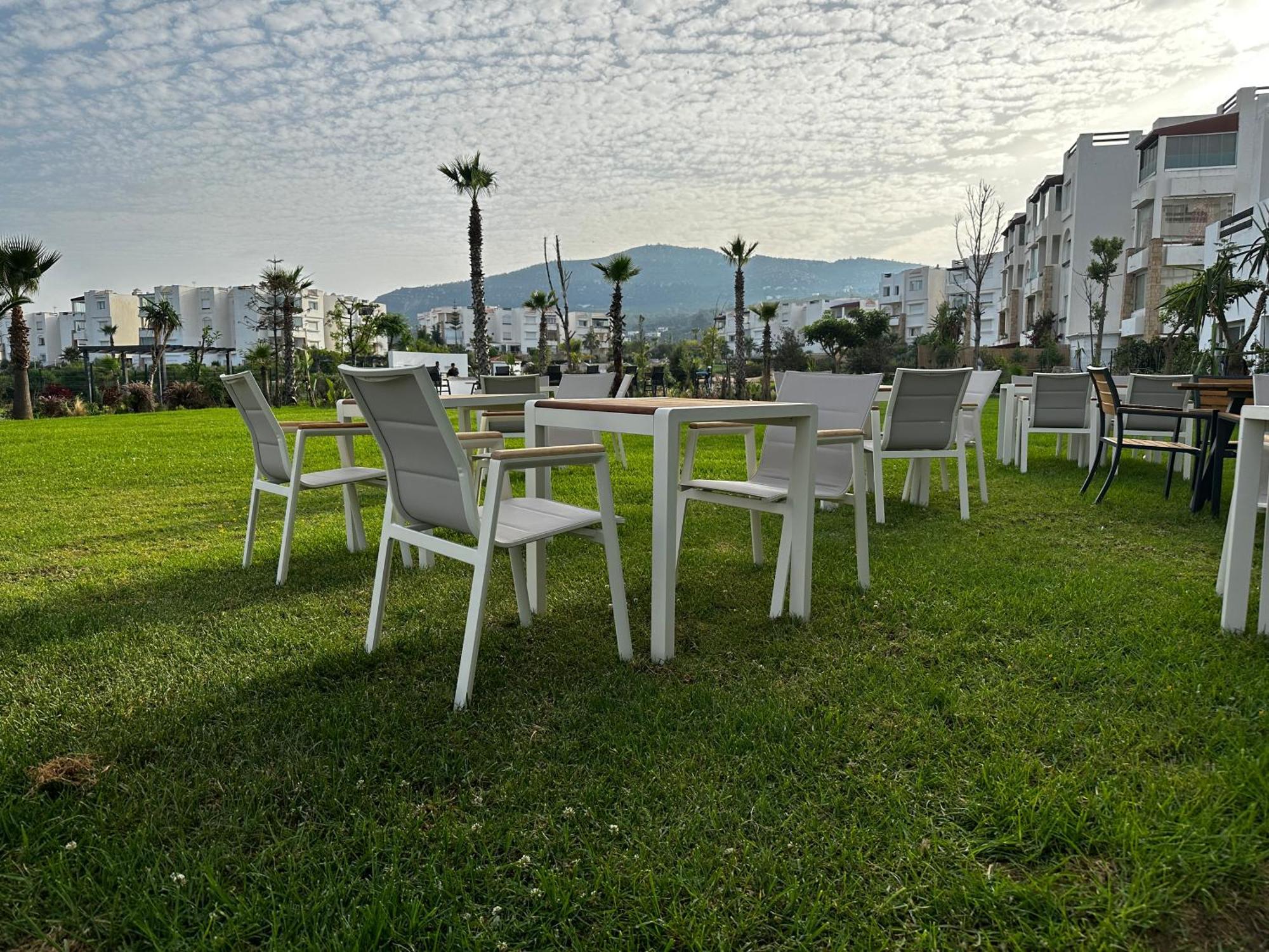 Playa Del Pacha Suites Hotel Marina Smir Extérieur photo